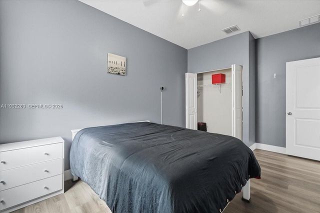 4126 Cascada Cir, Cooper City, FL 33024