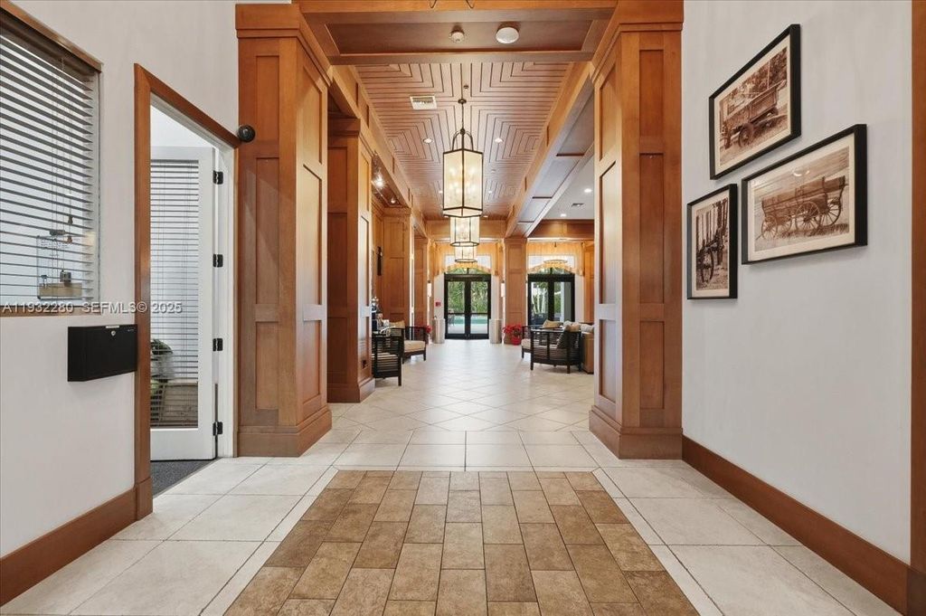 Image 46 of property listing at 4126 Cascada Cir, Cooper City, FL 33024