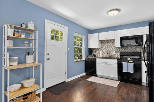 1425 Amsterdam Road, Park Hills, KY 41011