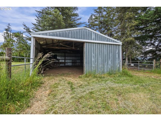 17092 S GERBER Rd, Oregon City, OR 97045