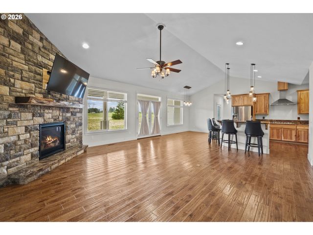 17092 S GERBER Rd, Oregon City, OR 97045