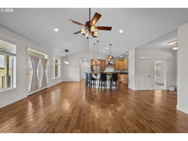 17092 S GERBER Rd, Oregon City, OR 97045