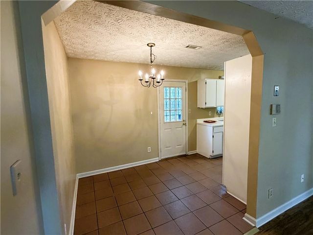 122 Oriole Drive, Jonesboro, GA 30238