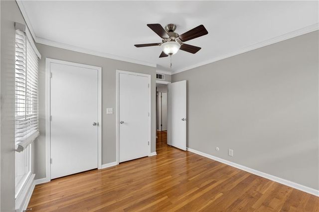 4430 Jarboe Street 6, Kansas City, MO 64111