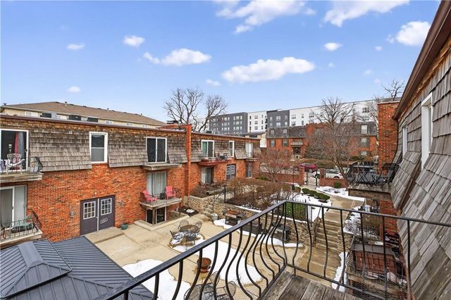 4430 Jarboe Street 6, Kansas City, MO 64111