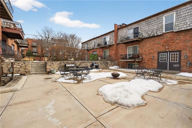 4430 Jarboe Street 6, Kansas City, MO 64111