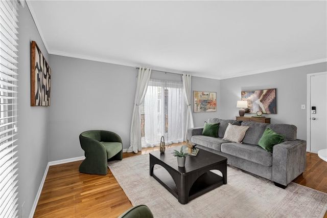 4430 Jarboe Street 6, Kansas City, MO 64111