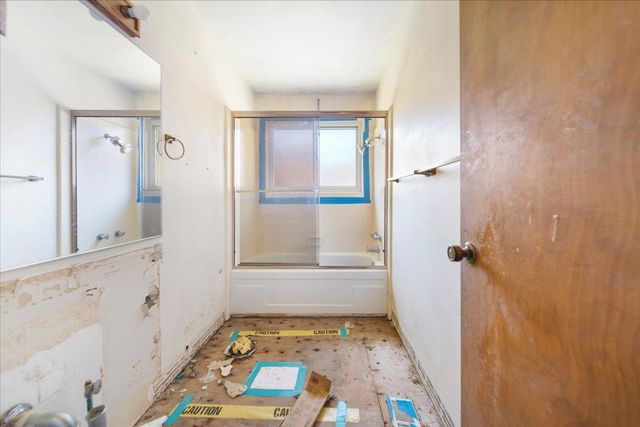 15400 Oak Hills Drive, Salinas, CA 93907