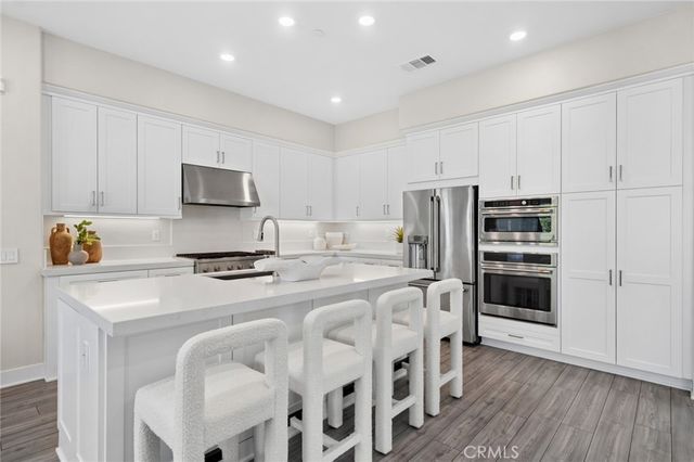 108 Shear, Irvine, CA 92618