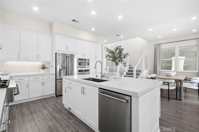 108 Shear, Irvine, CA 92618