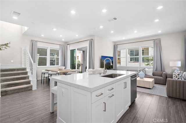 108 Shear, Irvine, CA 92618