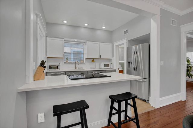 203 E 10TH STREET, Sanford, FL 32771