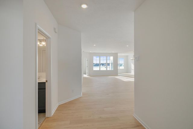 4057 Reflection Place, Valparaiso, IN 46385