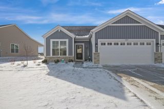 4057 Reflection Place, Valparaiso, IN 46385