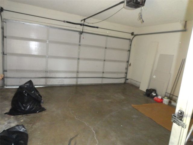 16204 E 2nd Street, Tulsa, OK 74108