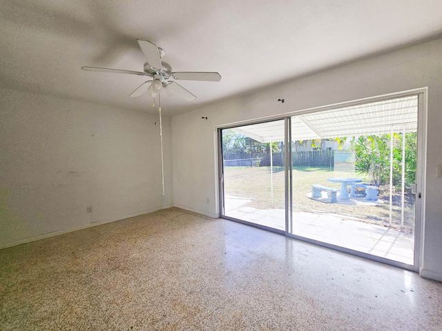 140 SE Prima Vista Boulevard, Port St. Lucie, Port St Lucie, FL 34983