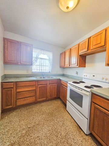 140 SE Prima Vista Boulevard, Port St. Lucie, Port St Lucie, FL 34983