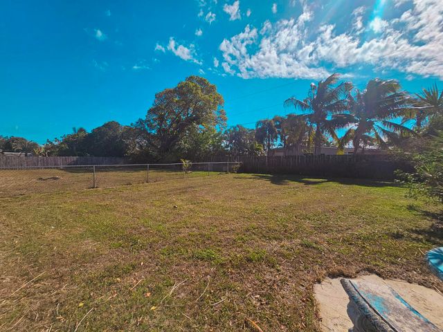 140 SE Prima Vista Boulevard, Port St. Lucie, Port St Lucie, FL 34983