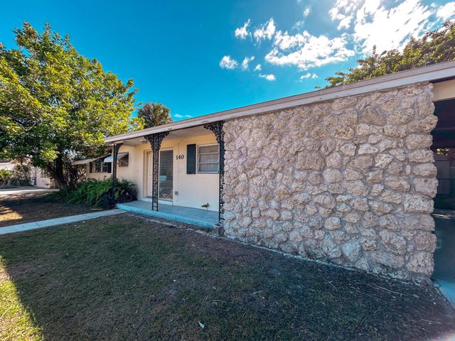 140 SE Prima Vista Boulevard, Port St. Lucie, Port St Lucie, FL 34983