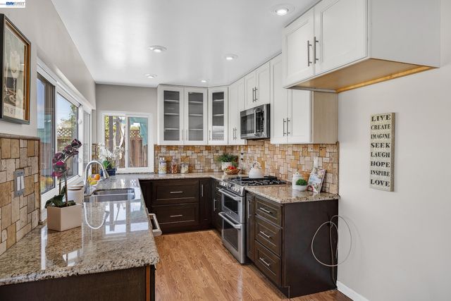 36671 Ponderosa Ct., Newark, CA 94560