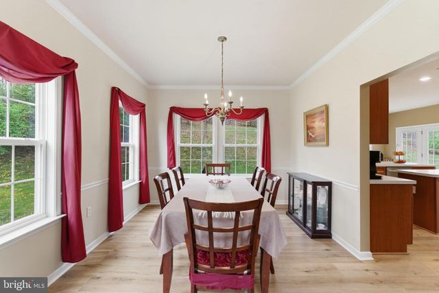 369 ROTTERHAM DR, Hedgesville, WV 25427