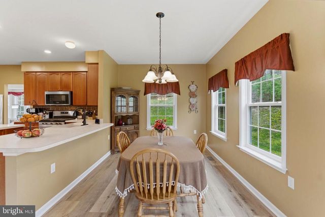 369 ROTTERHAM DR, Hedgesville, WV 25427