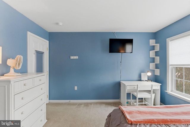 369 ROTTERHAM DR, Hedgesville, WV 25427