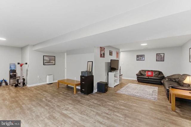 369 ROTTERHAM DR, Hedgesville, WV 25427