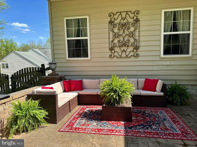 369 ROTTERHAM DR, Hedgesville, WV 25427
