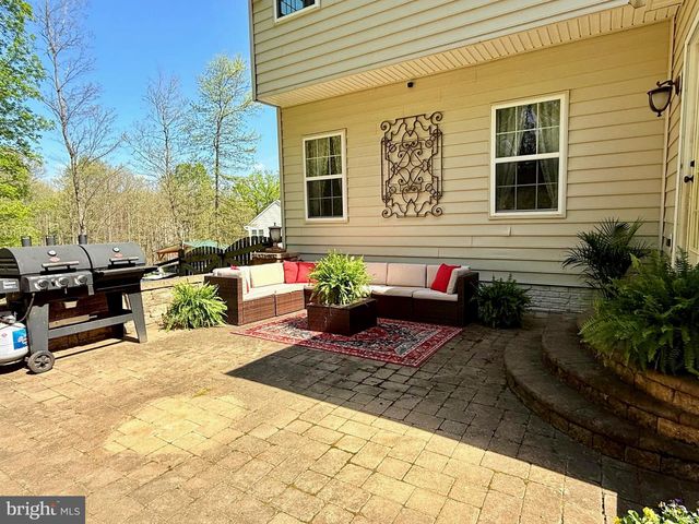 369 ROTTERHAM DR, Hedgesville, WV 25427