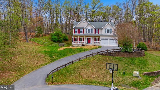 369 ROTTERHAM DR, Hedgesville, WV 25427