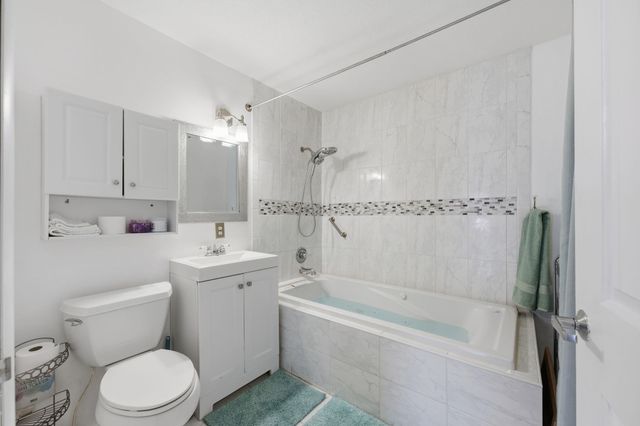 1818 N Hydraulic St, Wichita, KS 67214