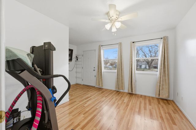 1818 N Hydraulic St, Wichita, KS 67214