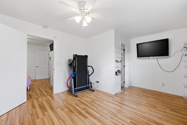 1818 N Hydraulic St, Wichita, KS 67214