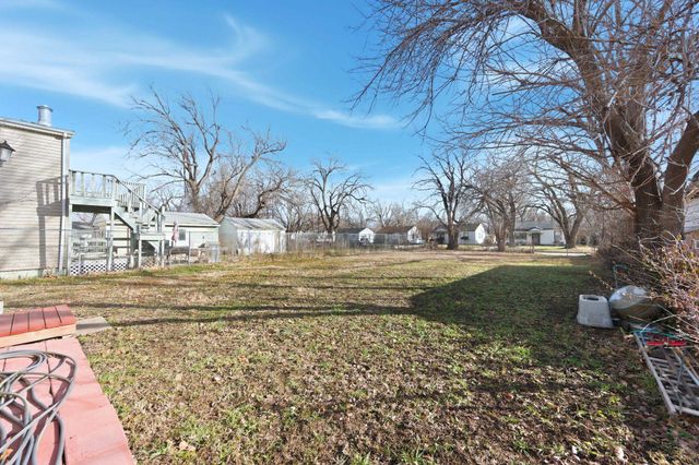 1818 N Hydraulic St, Wichita, KS 67214