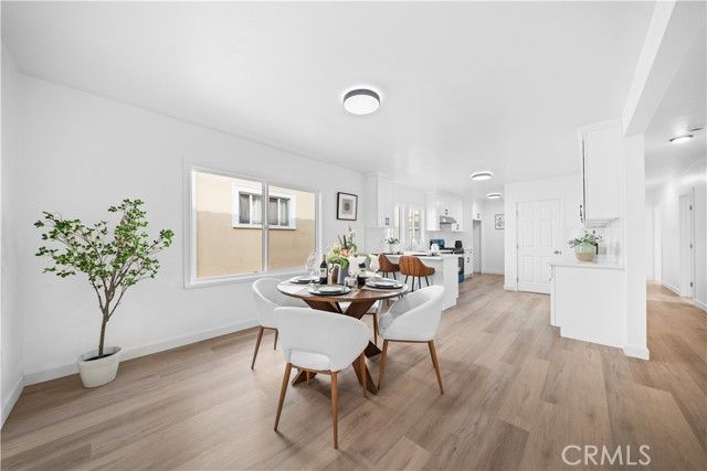 1558 Hauser, Los Angeles, CA 90019