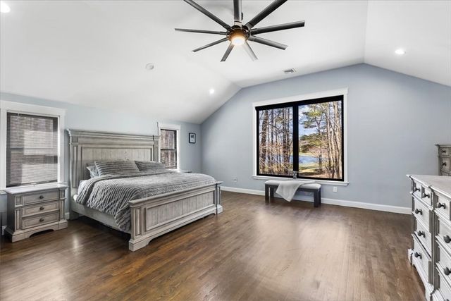 901 Randolph Ave, Milton, MA 02186
