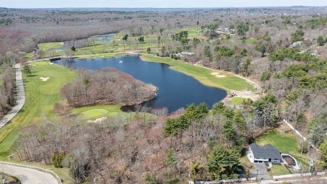 901 Randolph Ave, Milton, MA 02186