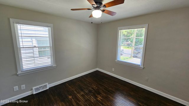 1311 Haskin Ave, Louisville, KY 40215