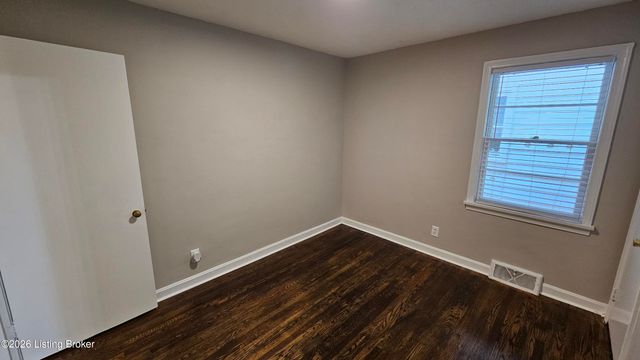 1311 Haskin Ave, Louisville, KY 40215