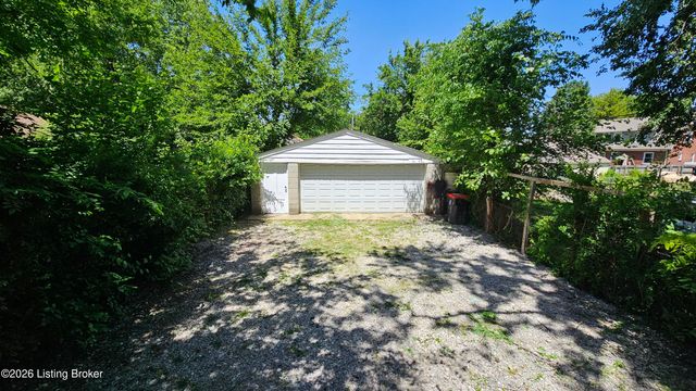 1311 Haskin Ave, Louisville, KY 40215