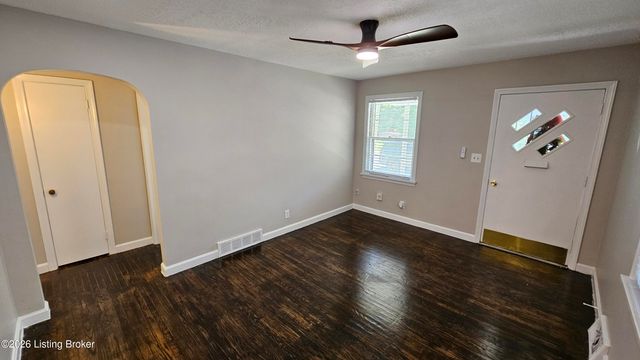 1311 Haskin Ave, Louisville, KY 40215