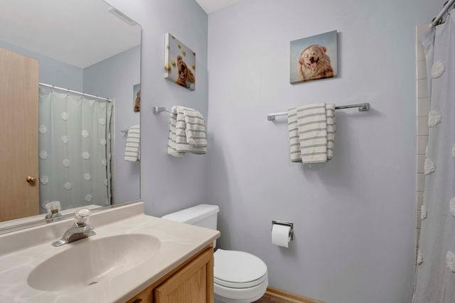 1863 Tamahawk Lane, Naperville, IL 60564