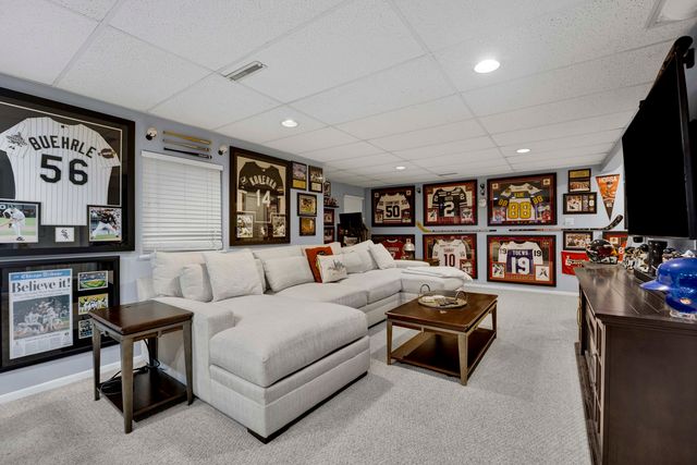 1863 Tamahawk Lane, Naperville, IL 60564