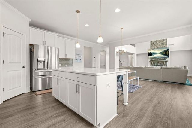 1606 Chancery Lane, Lithia Springs, GA 30122