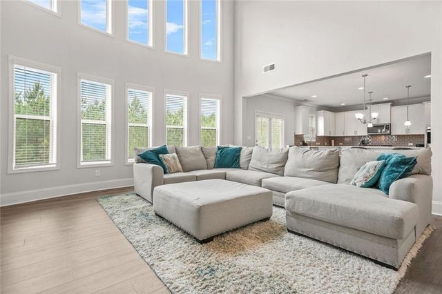 1606 Chancery Lane, Lithia Springs, GA 30122