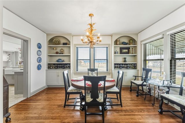 400 S 6th Street, Rogers, AR 72756