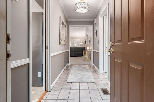 3268 Newgate Court, Dublin, OH 43017