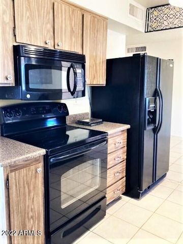 10015 W KELSO Drive, Sun City, AZ 85351