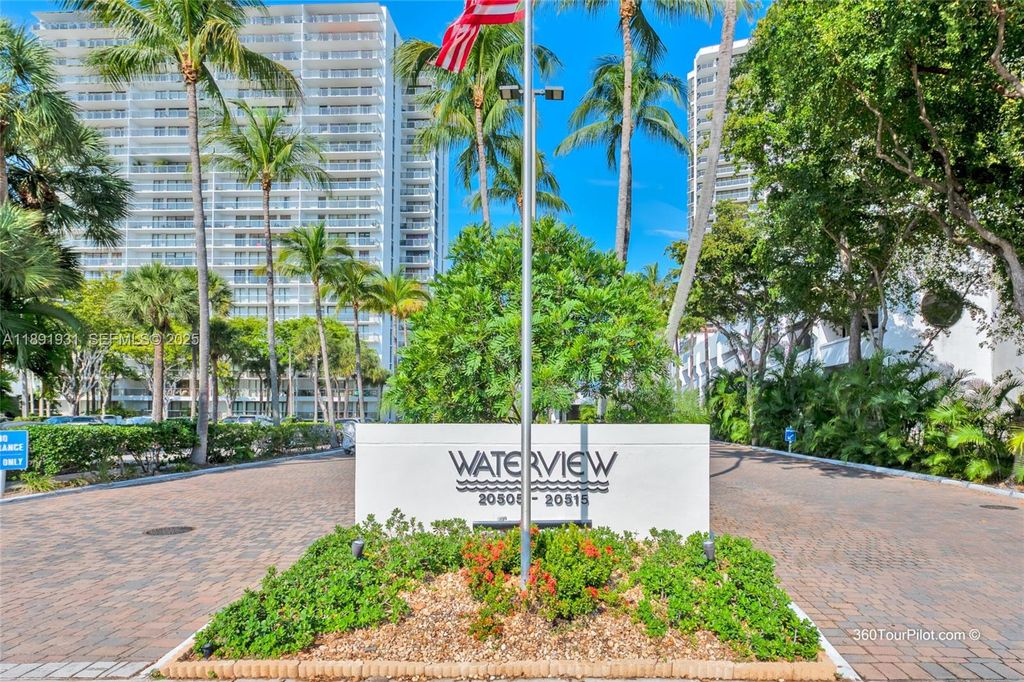 20515 E Country Club Drive 343, Aventura, FL 33180